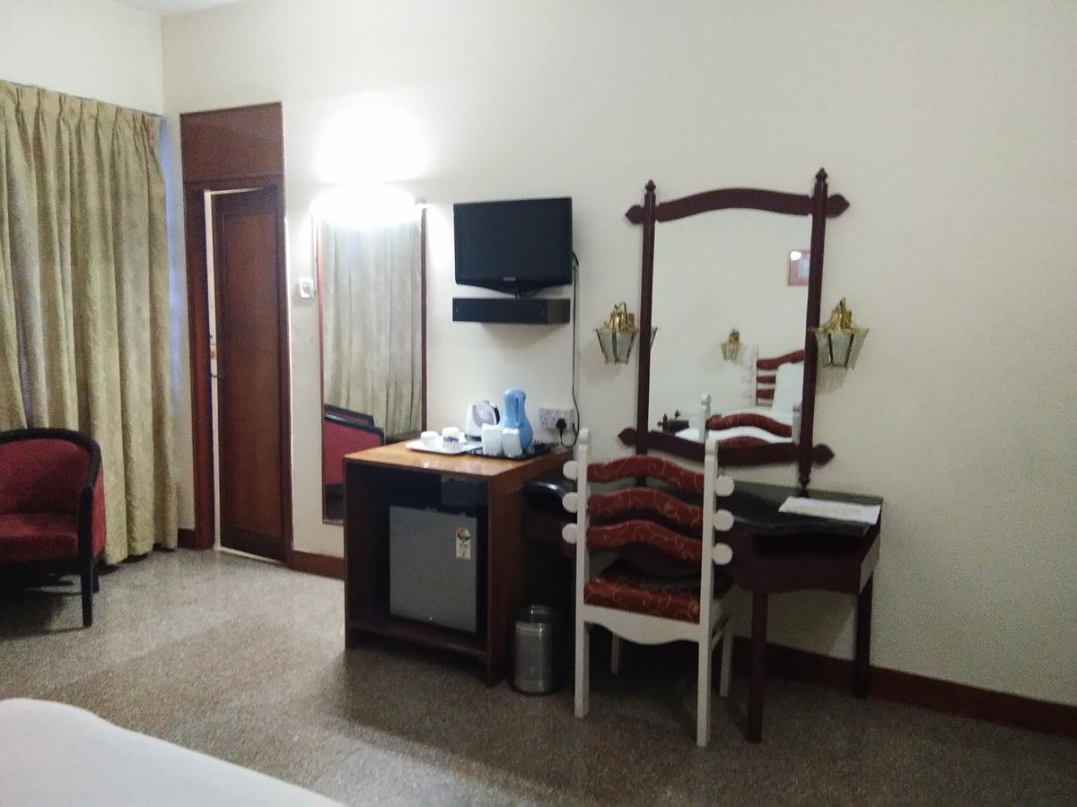 Hotel Pankaj Thiruvananthapuram Exterior photo