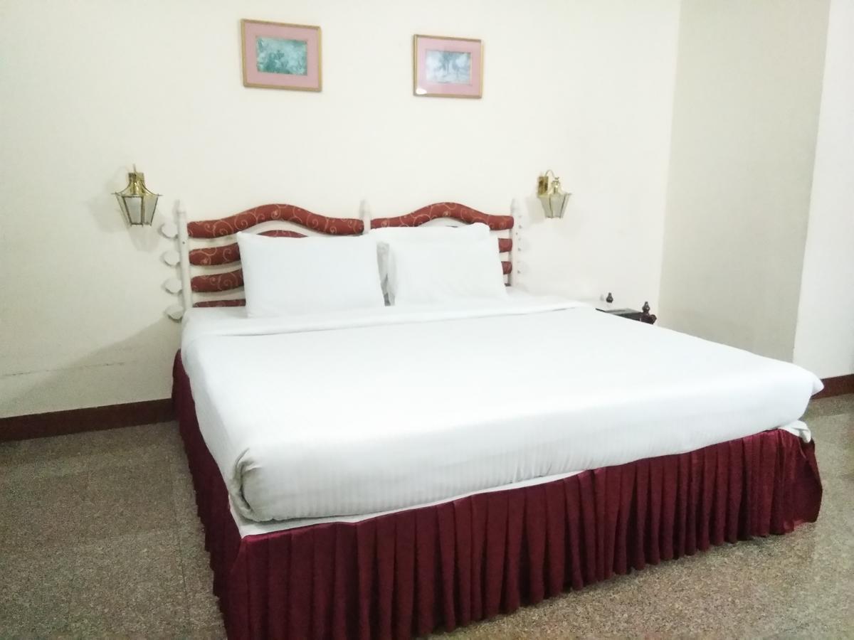 Hotel Pankaj Thiruvananthapuram Exterior photo