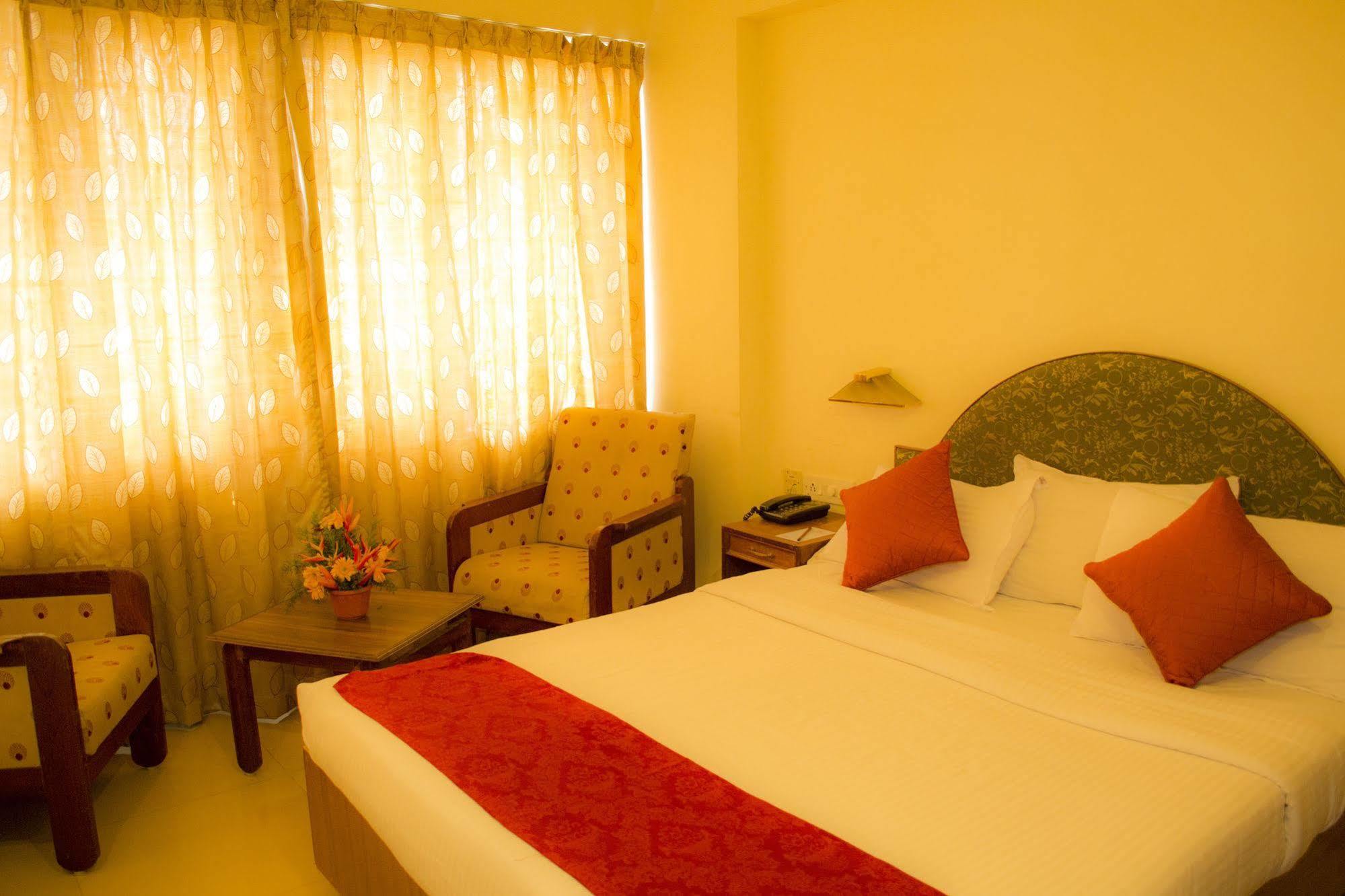 Hotel Pankaj Thiruvananthapuram Exterior photo