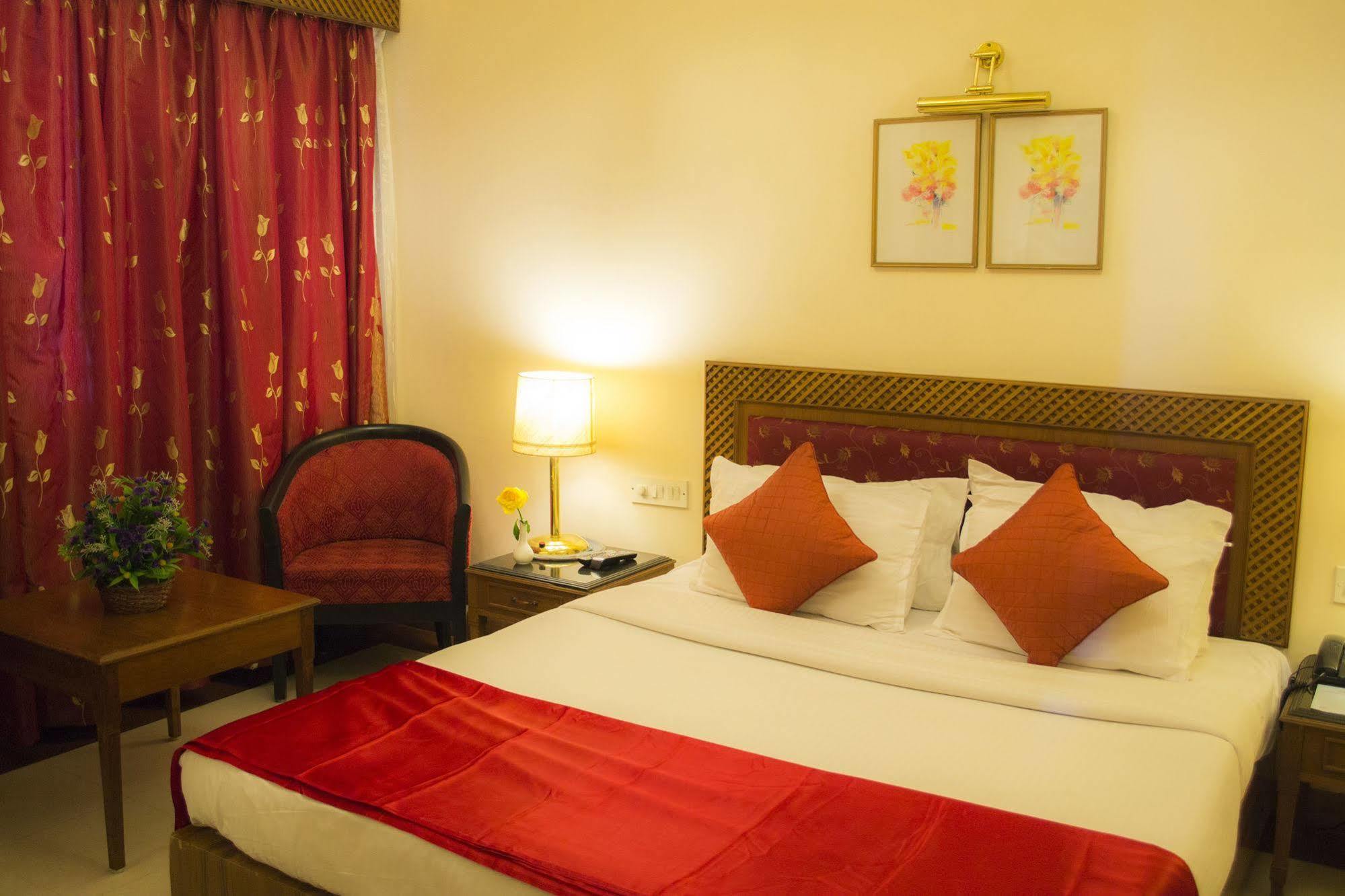 Hotel Pankaj Thiruvananthapuram Exterior photo