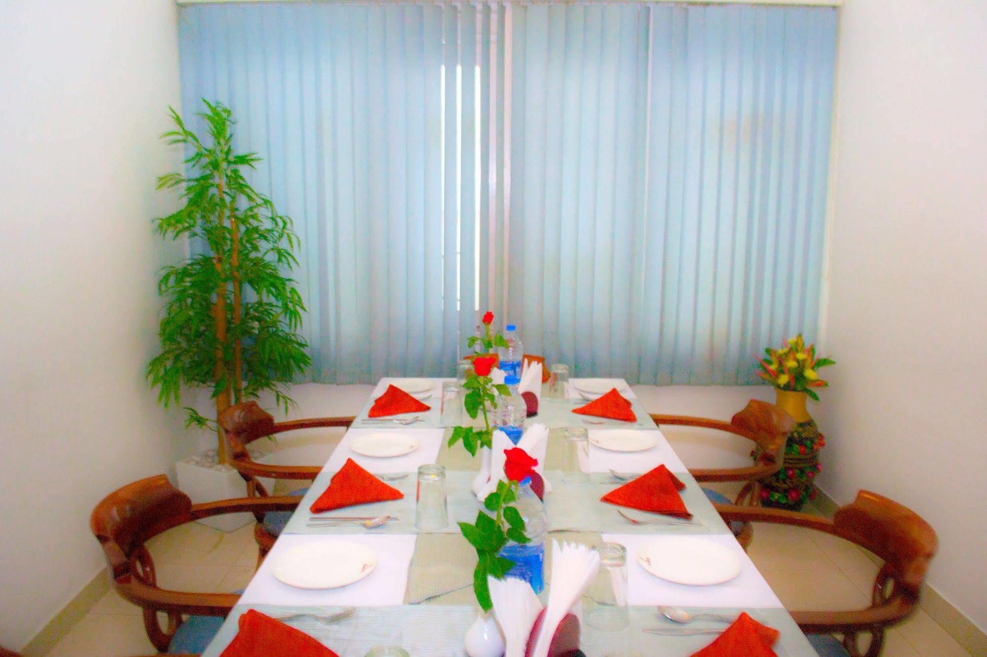 Hotel Pankaj Thiruvananthapuram Exterior photo